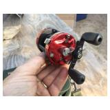 GUIDE SERIES Fishing Reel Bag with 6 Reels!