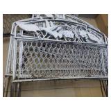 8 White and 3 Metal 18 x 15" Fences...