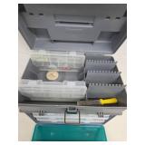 Rapala & Assorted Vintage Fishing Lures in Tackle Box - Crankbaits & Boxes
