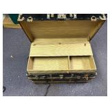 1914 steamer trunk- great shape!