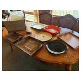 Serving trays