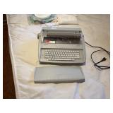 Electric typewriter