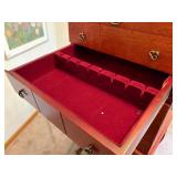 Decorative wooden silverware box