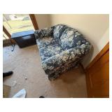 Flower print love seat