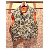 Camo vest size XL