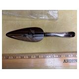 Misc Serviceware w/ladle