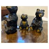 Decorative family of bears