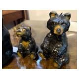 Decorative family of bears