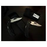 Pair of pocket knives-like new condition