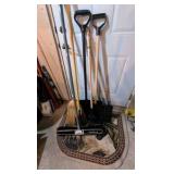 shovel rake broom and ice chipper shovels and more!