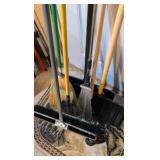 shovel rake broom and ice chipper shovels and more!