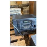Panasonic Tower speakers 4x and Radio Set