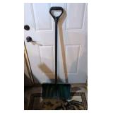 shovel rake broom and ice chipper shovels and more!