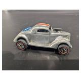 Hot Wheels Ford Oldie But Goodie Die-Cast Car - Made in Canada (1973)