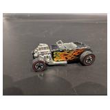 Hot Wheels Flame-Graphic Die-Cast Car Mattel - 1973 Canada Patent