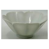 Cordon Bleu BIA International Teapot & 10 Lotus Petal-Edge Bowls - Microwave & Oven Proof