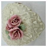 Capodimonte Style Vase & Lidded Bowl With Pink Roses - Oyster Shell