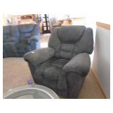 Rocker/Recliner chair. Matches sofas in above lots. As shown. CASH ON SITE ONLY. PICKUP IS TUESDAY MAY 19TH FROM 11 AM TO 4 PM. REGARDLESS WHAT THE SCHEDULE STATES.