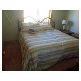 Complete bed & headboard. As shown. CASH ON SITE ONLY. PICKUP IS TUESDAY MAY 19TH FROM 11 AM TO 4 PM. REGARDLESS WHAT THE SCHEDULE STATES.