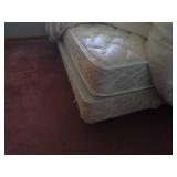 Complete bed & headboard. As shown. CASH ON SITE ONLY. PICKUP IS TUESDAY MAY 19TH FROM 11 AM TO 4 PM. REGARDLESS WHAT THE SCHEDULE STATES.