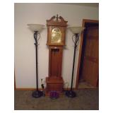 Grandfother clock in need of some repair & tlc with 2 free standing lamps. CASH ON SITE ONLY. PICKUP IS TUESDAY MAY 19TH FROM 11 AM TO 4 PM. REGARDLESS WHAT THE SCHEDULE STATES.