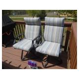 4 outdoor chairs. As shown. 2 are pcitured & 2 more are included and same as the others. CASH ON SITE ONLY. PICKUP IS TUESDAY MAY 19TH FROM 11 AM TO 4 PM. REGARDLESS WHAT THE SCHEDULE STATES.