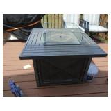 Patio fire pit. Looks like new condition with lp tank. As shown. CASH ON SITE ONLY. PICKUP IS TUESDAY MAY 19TH FROM 11 AM TO 4 PM. REGARDLESS WHAT THE SCHEDULE STATES.