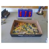 Vintage 1977 Starwars trading cards. Very nice condition. Approx 40 to 50 in the box. As shown. CASH ON SITE ONLY. PICKUP IS TUESDAY MAY 19TH FROM 11 AM TO 4 PM. REGARDLESS WHAT THE SCHEDULE STATES.