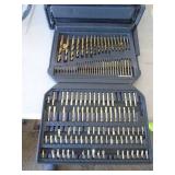 Drill & driver kit. As shown. Approx 200 pieces. CASH ON SITE ONLY. PICKUP IS TUESDAY MAY 19TH FROM 11 AM TO 4 PM. REGARDLESS WHAT THE SCHEDULE STATES.