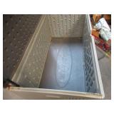 USED Suncast Deck Box - Broken Hinge, but Works Great