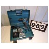 Makita Cordless 3/8" Driver Drill Kit