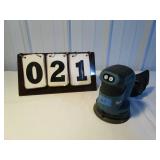 Makita 18 Volt LXT Sander #XOB01