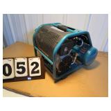 Makita Quiet Series Air Compressor #MAC210Q