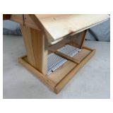 New Large Ranch Style Bird Feeder