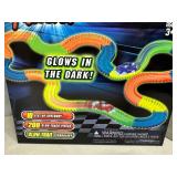 New Magic Tracks Glow in the Dark Speedway with Car