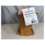 New Valley Splendor Cedar Suet Cake Bird Feeder