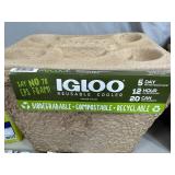 New Igloo Reusable Coolers and Assorted Freez Packs