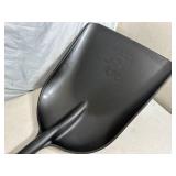 Brand New Bully Tools Poly Scoop Shovel