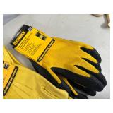 New Dewalt Leather Gloves and Coated Gripper Work Gloves - Size XL