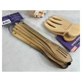 New Bamboo Utensil Set, Mortar and Pestle, Salad Hands