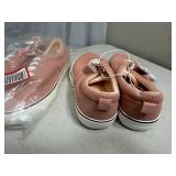 2 New Pairs of Women