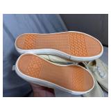 2 New Pairs of Women