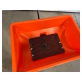 New AgriFab 85 lb Broadcast Lawn / Salt Spreader