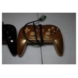*2* Nintendo Wii Wired Accessory Controllers