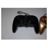 *2* Nintendo Wii Wired Accessory Controllers