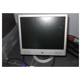 LCD Computer Monitors - Dell, Samsung, HP