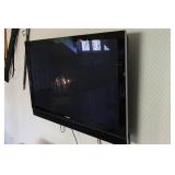 Pioneer 50" Plasma TV with Wall Mount