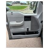 2006 FORD F-150 XL *No Accidents Reported* (NO RESERVE)