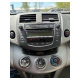 2006 TOYOTA RAV4 *1 Owner | All Wheel Drive* (NO RESERVE)