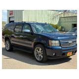 2008 CHEVROLET SUBURBAN LTZ *No Accidents Reported | 4x4* (NO RESERVE)